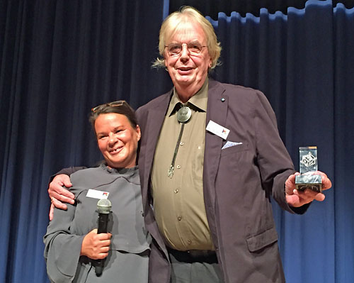 Dominique Metzler und KMW